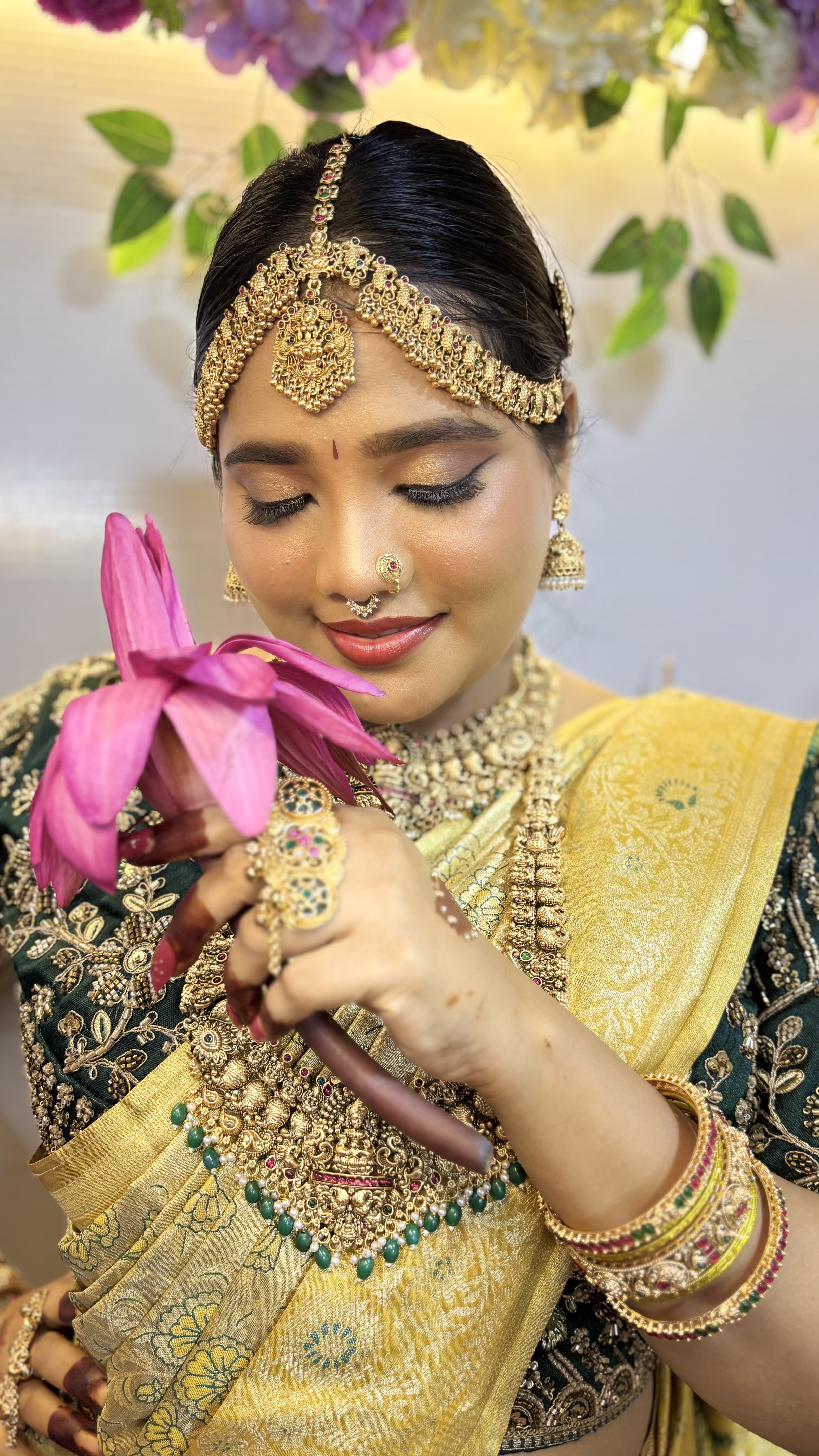 Siddhi Matale makeup gallery